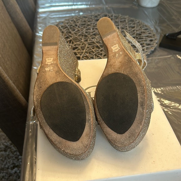 Preowned Stuart weitzman sandals in good condition - Picture 9 of 9
